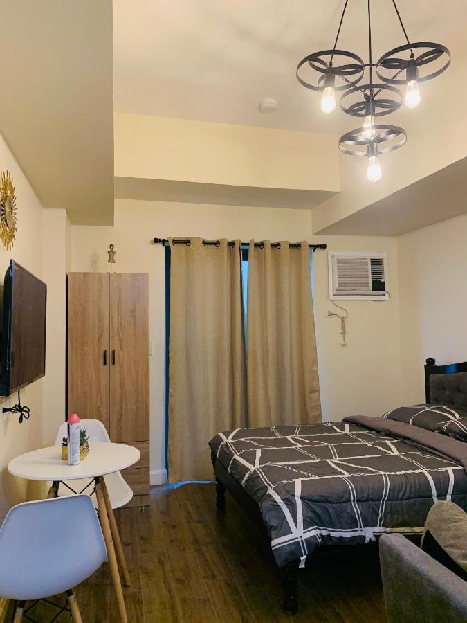 Arlowes At 20F Grand Residences Cebu Exteriör bild