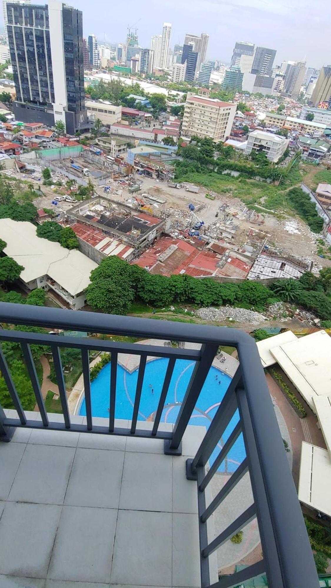 Arlowes At 20F Grand Residences Cebu Exteriör bild